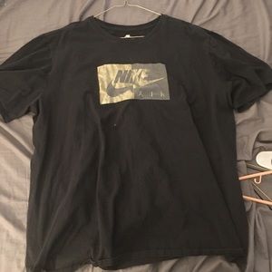 Nike tee